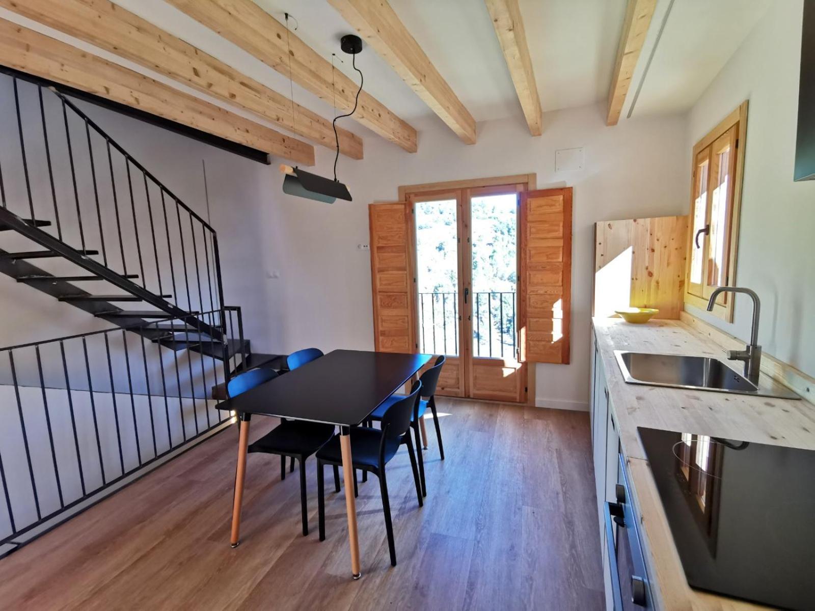 Cara Norte , Casa Rural-Castillo De Villamalefa Eksteriør billede